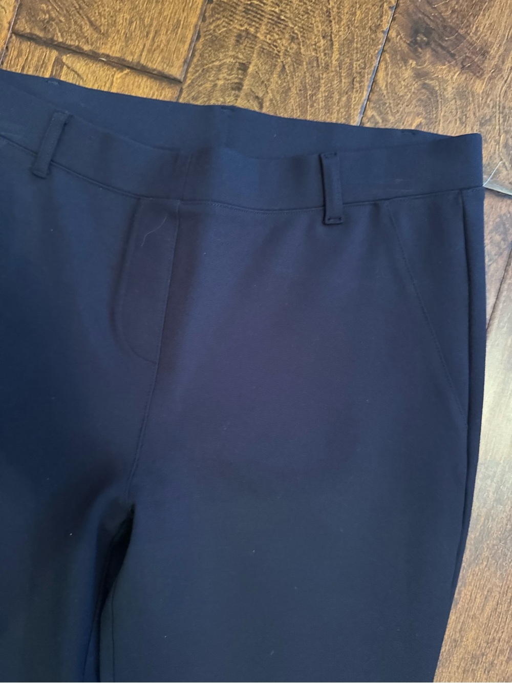 Quince Lot of 2 ultra stretch ponte straight leg pants Medium - Picture 9 of 11